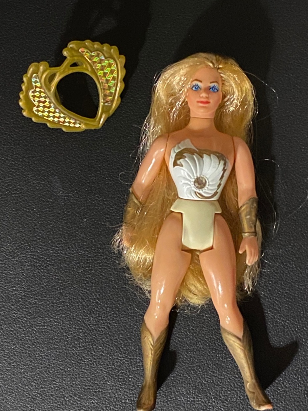 Vintage 1984 She-Ra Princess of Power Action Figure